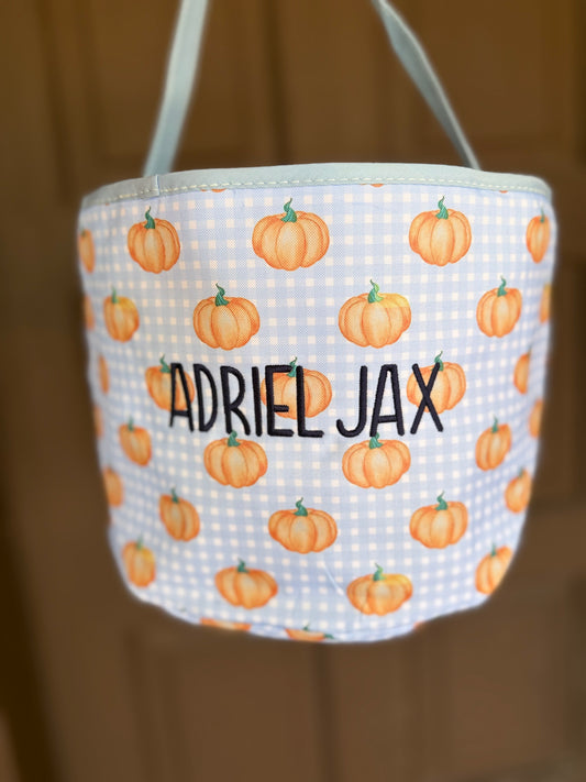 Personalized halloween baskets