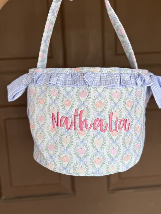 Personalized halloween baskets